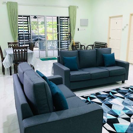Atocha Homestay - Terong@Taiping Kampong Salak Экстерьер фото